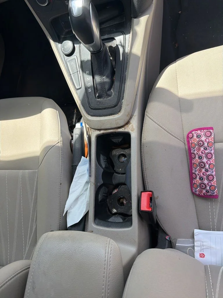 Used 2016 Gray Ford SE image 19
