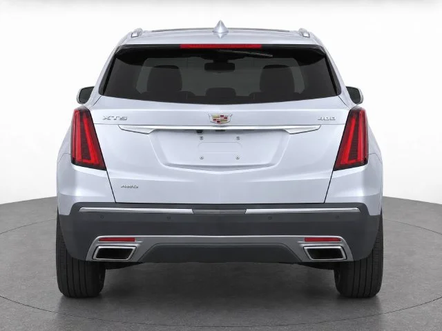 Used 2020 RADIANT SILVER METALLIC Cadillac Premium Luxury AWD image 6