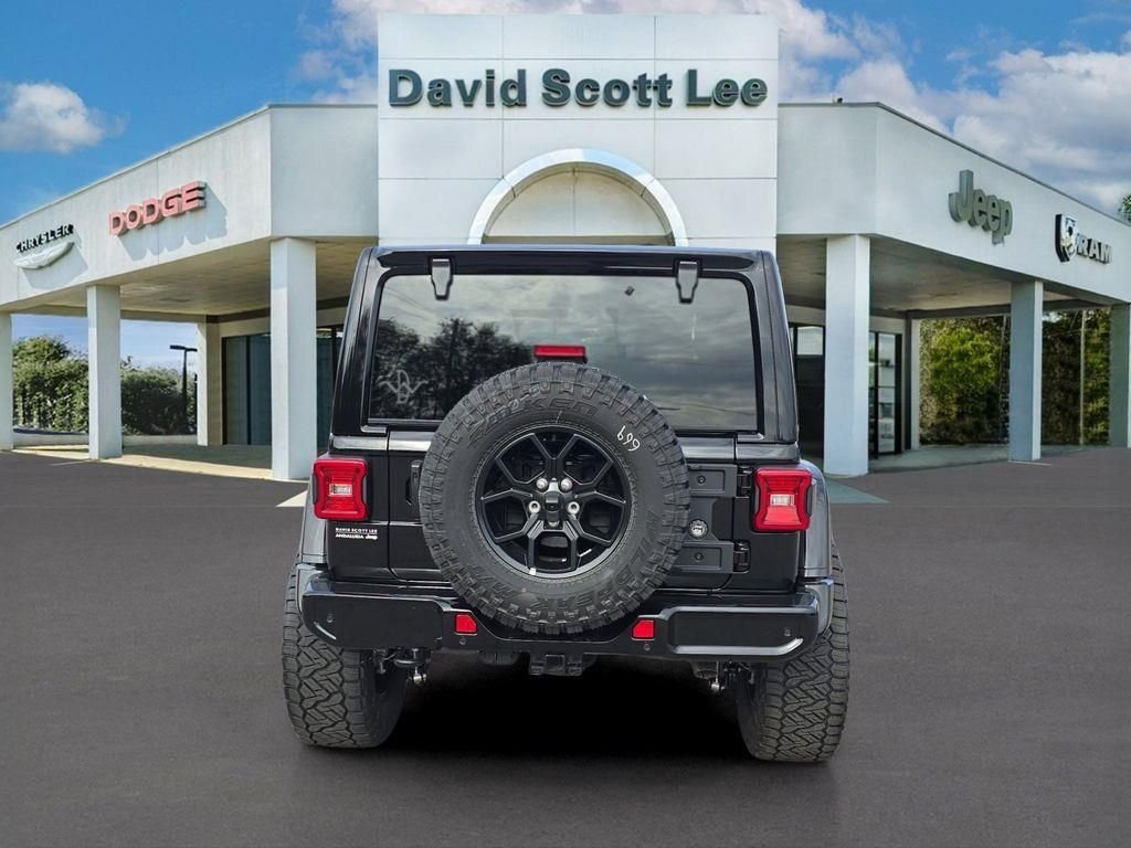2025 Jeep Wrangler 4-Door Willys - Photo 7