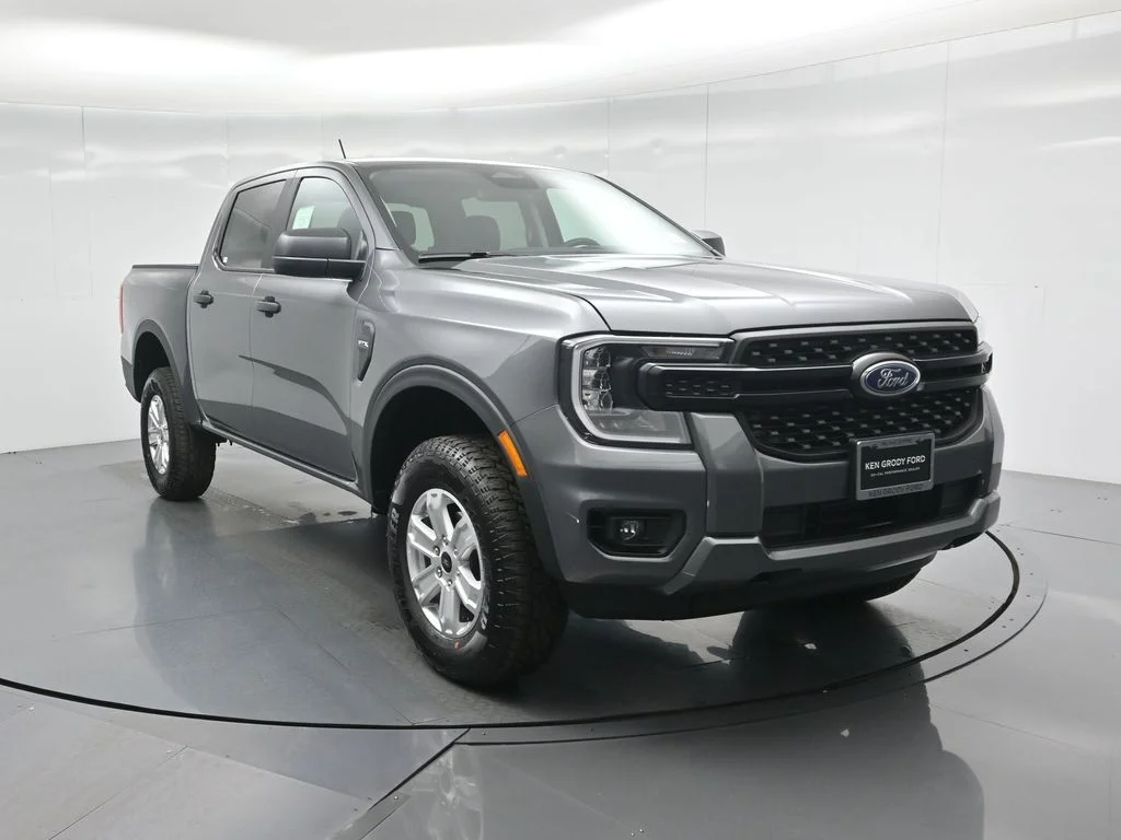 New 2025 Gray Ford XL image 51