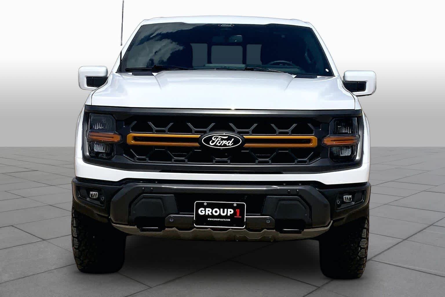 Used 2025 Oxford White Ford Tremor image 4