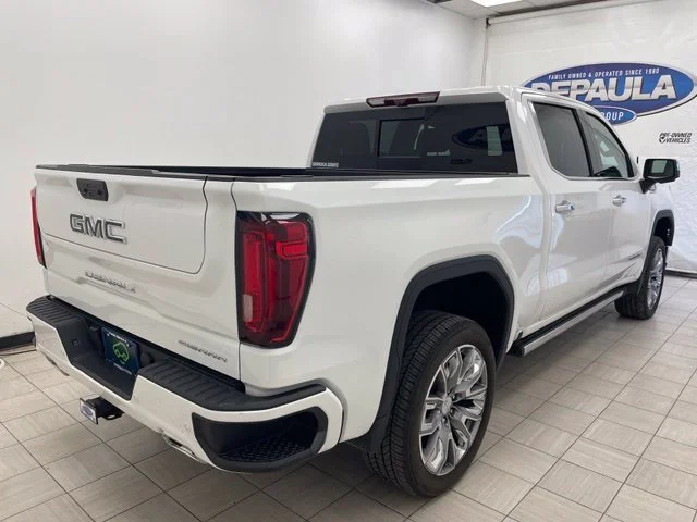 Certified Used 2023 White GMC  image 8
