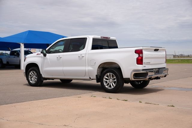 Used 2025 White Chevrolet LT image 5