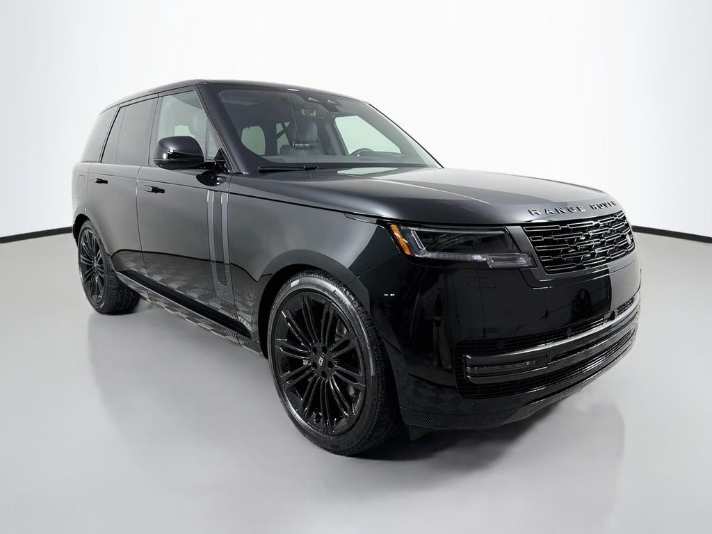 New 2027 Santorini Black Land Rover SE image 3