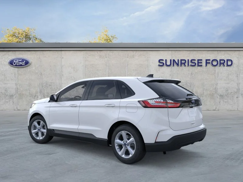 New 2024 Oxford White Ford SE image 4