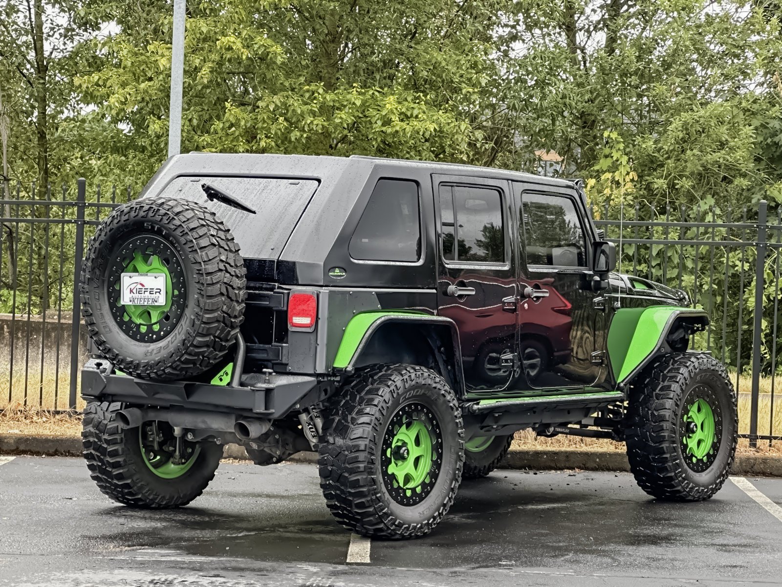Used 2016 Black Clearcoat Jeep Sport image 4