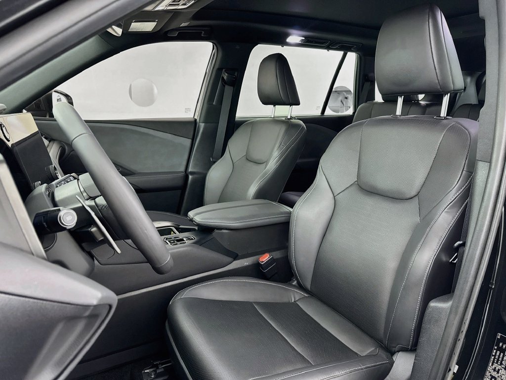 Used 2024 Black Lexus 350 Premium image 21