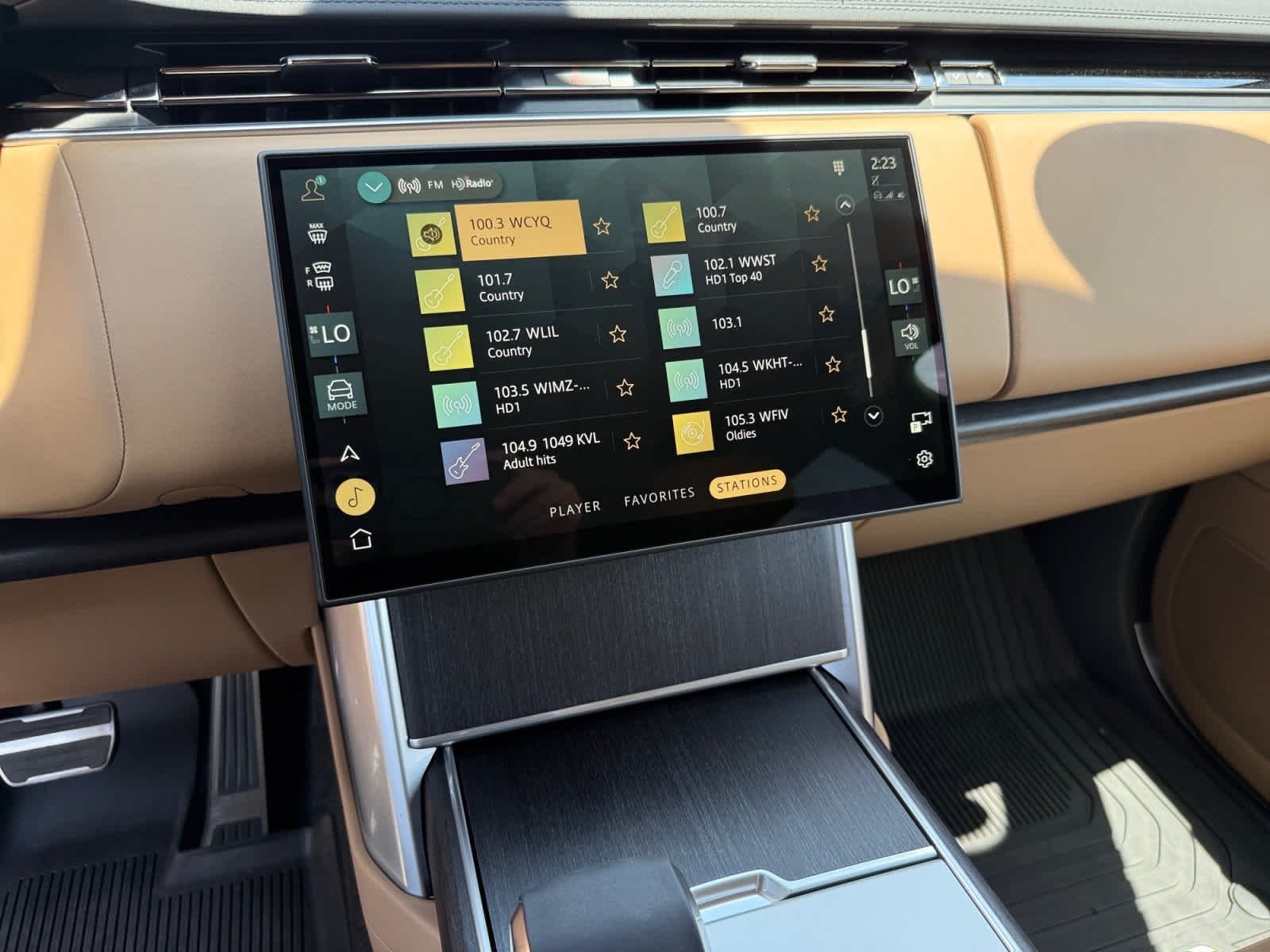 2025 Land Rover Range Rover SE - Photo 20