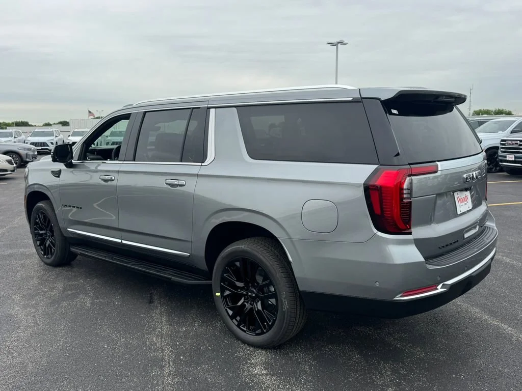 2026 GMC Yukon XL Elevation - Photo 9