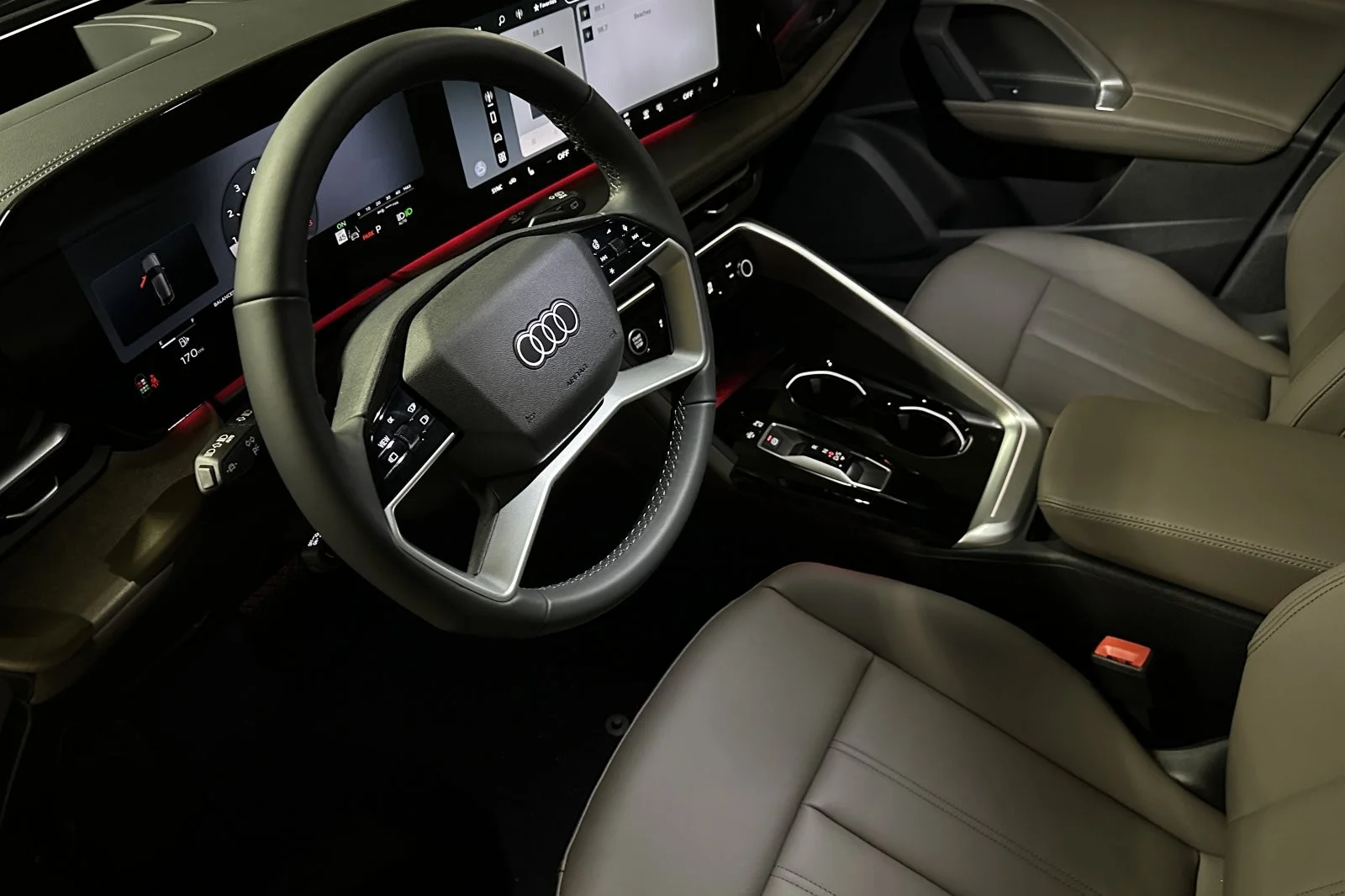 New 2026 Tambora Gray Metallic Audi Premium Plus 2.0 TFSI quattro image 9