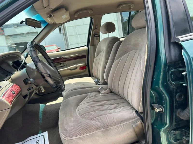 Used 2000 Green Mercury GS Sedan 4D image 36