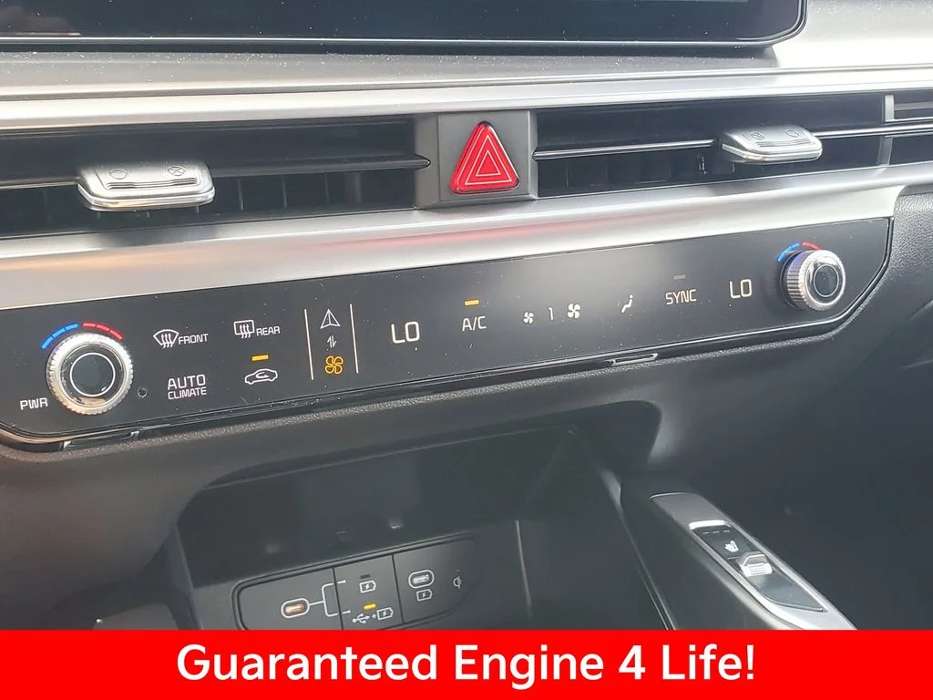 New 2026 Ivory Silver Kia S image 27