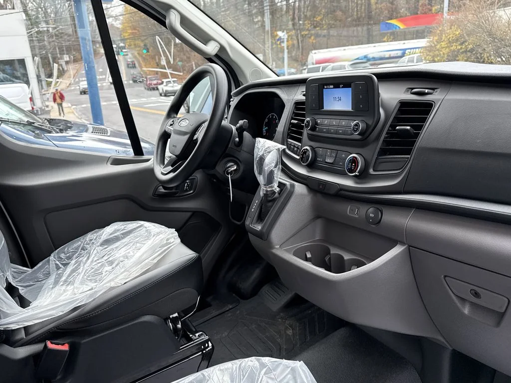 New 2025 White Ford Base image 18