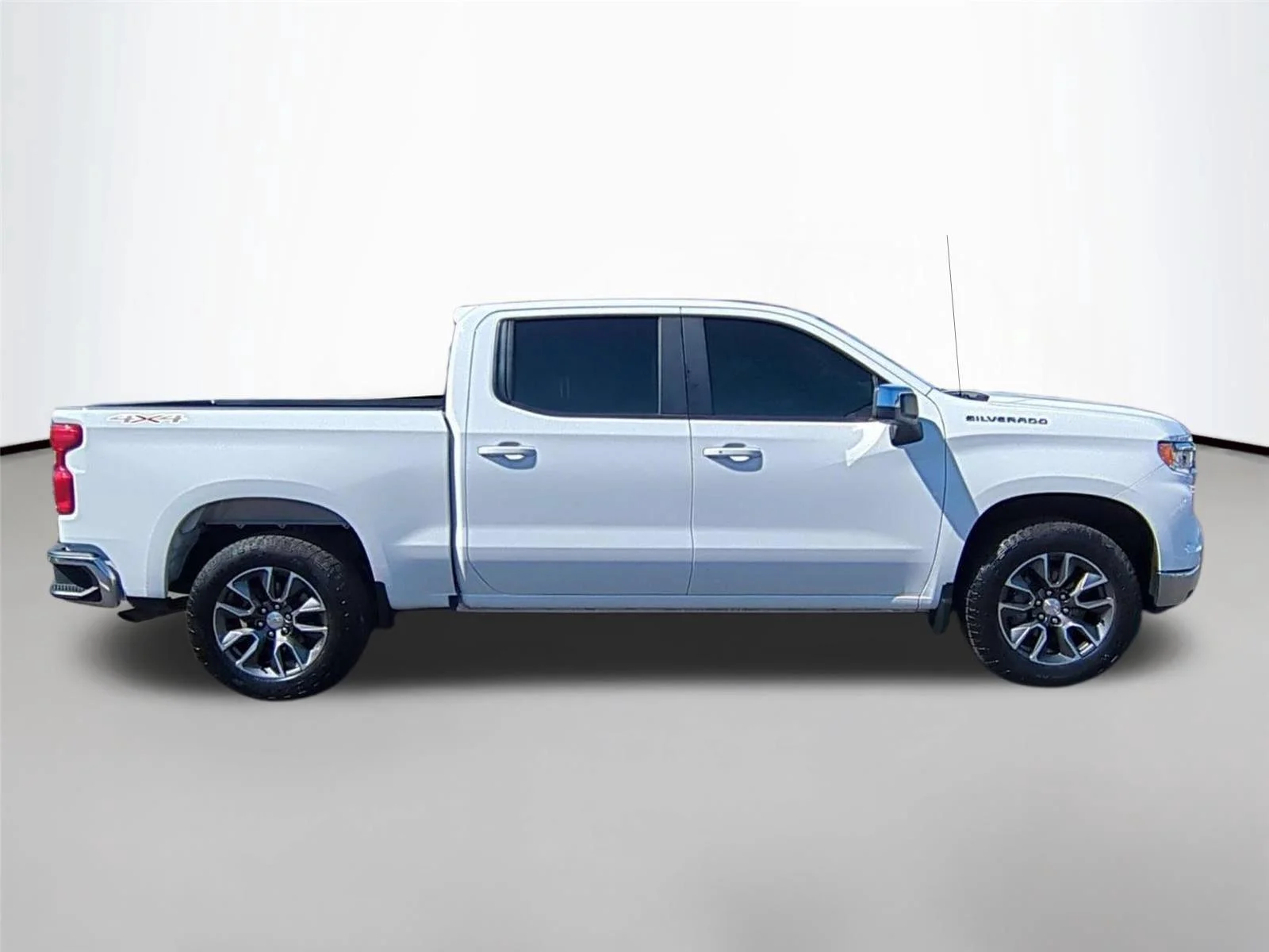 Used 2023 Summit White Chevrolet LT image 6