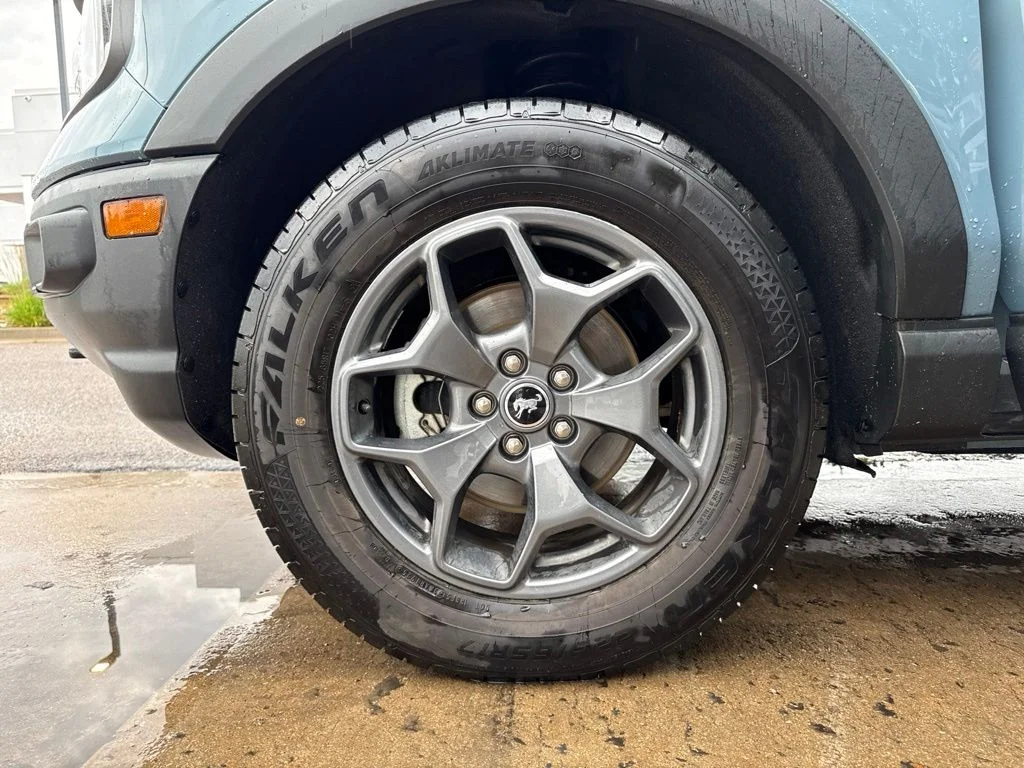 Used 2021 Blue Ford Badlands image 26