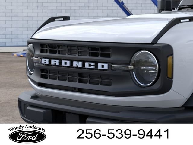 New 2026 Oxford White Ford Base Ford Custom Garage image 33