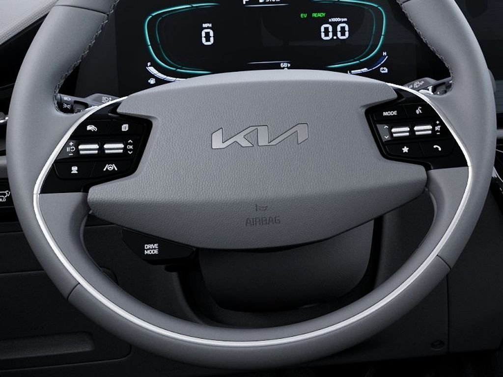 New 2026 Green Kia SX image 22