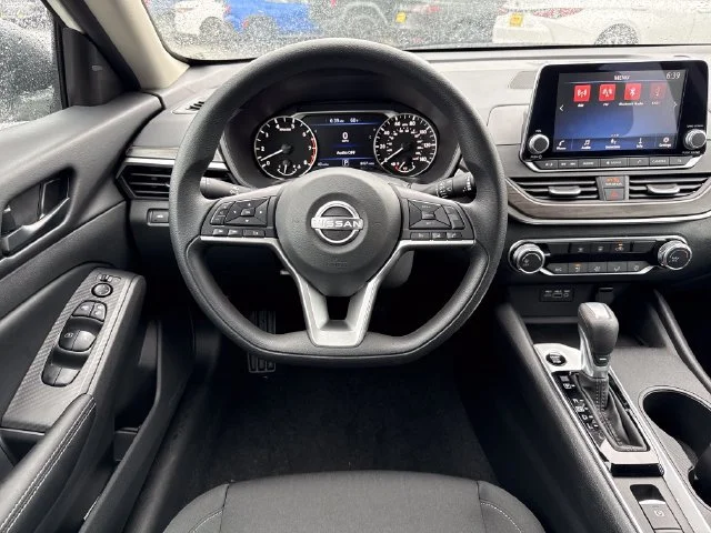 New 2026 Pearl White Tricoat Nissan SV image 18