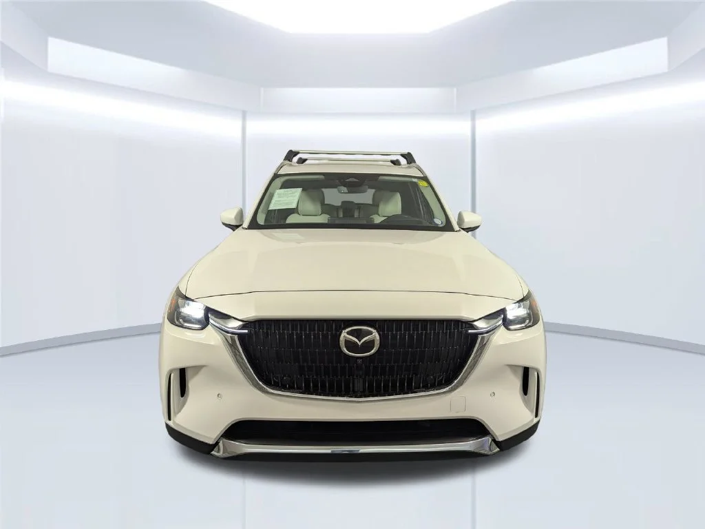 Certified Used 2024 White Mazda Premium Plus AWD w/ 3rd Row Seats image 21