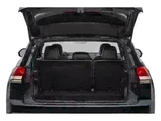 New 2026 SILVER MIST Volkswagen 2.0T SE w/Technology image 8