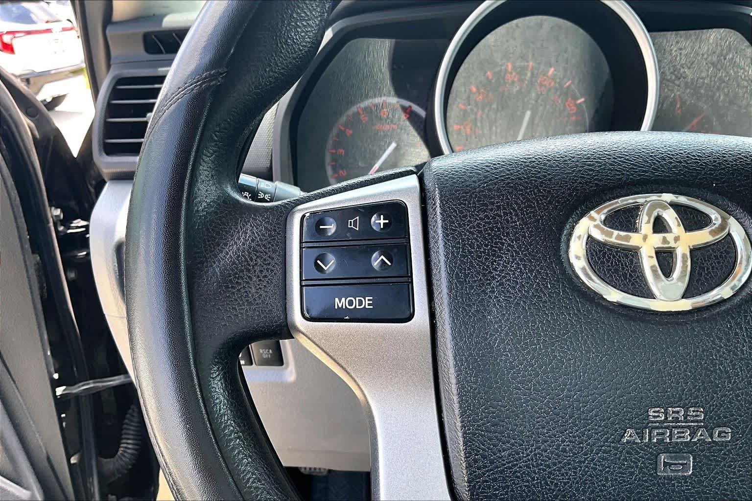 Used 2011 Black Toyota SR5 image 22
