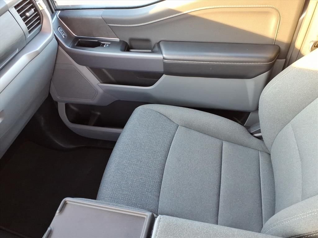 2025 FORD F-150 - Image 21