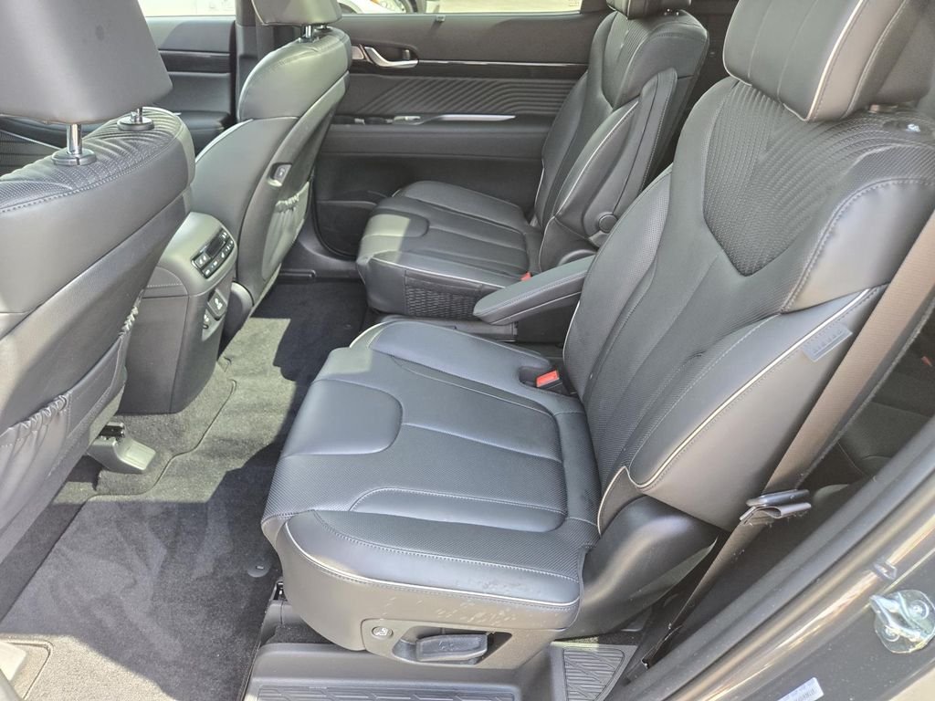 Used 2025 Gray Hyundai Calligraphy image 18