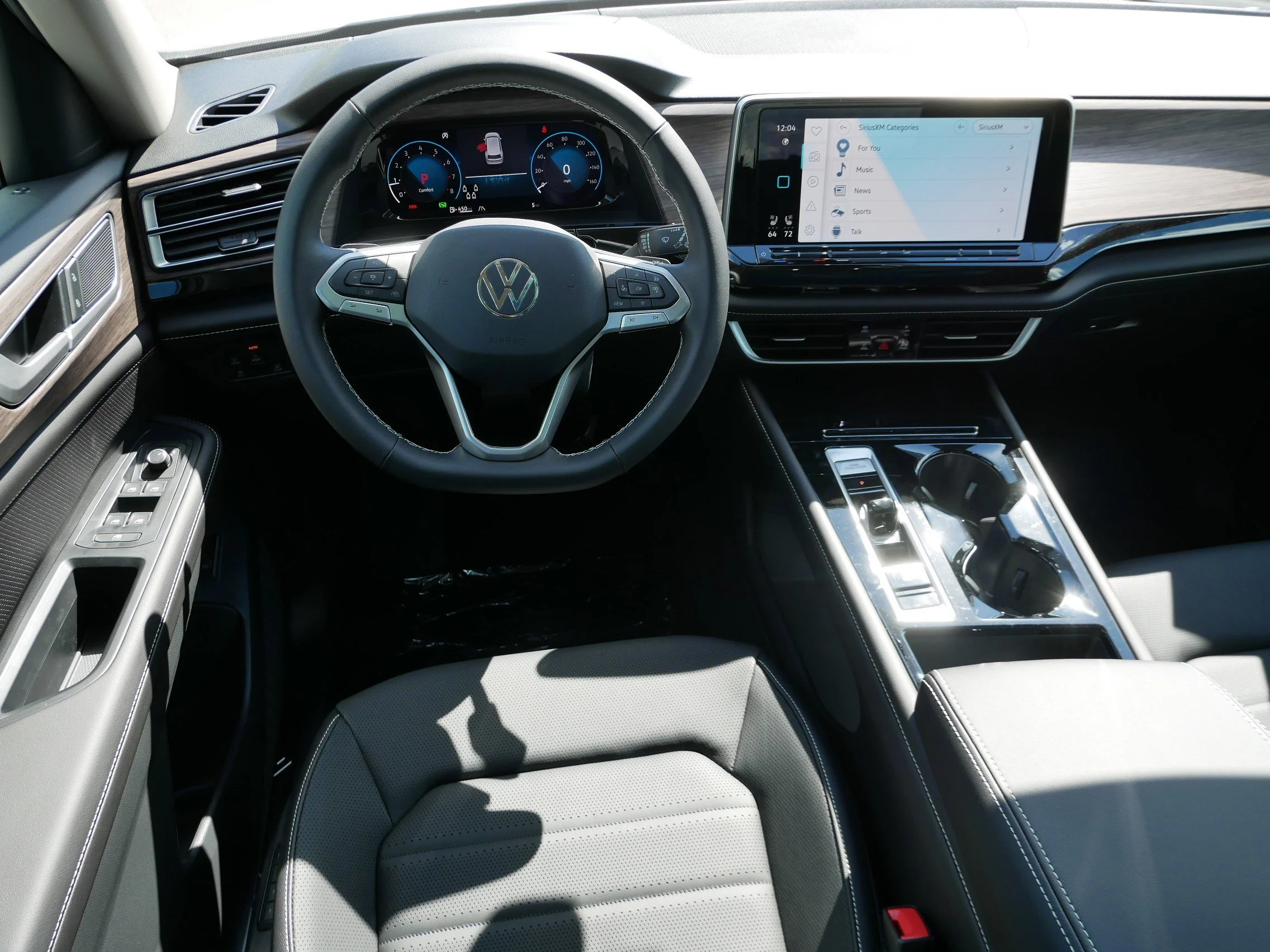 New 2026 Opal White Pearl Volkswagen 2.0T SEL image 7