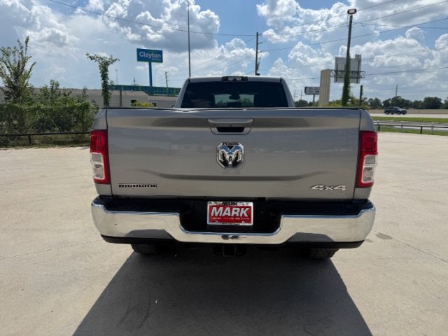 Used 2021 Billet Silver Metallic Clearcoat Ram Big Horn image 4
