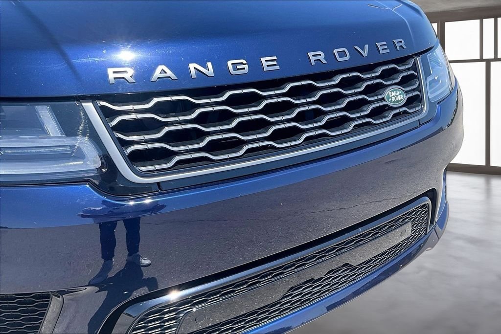 Used 2022 Blue Land Rover HSE Dynamic image 28