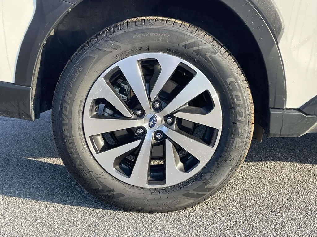 2024 Subaru Outback Premium - Photo 31