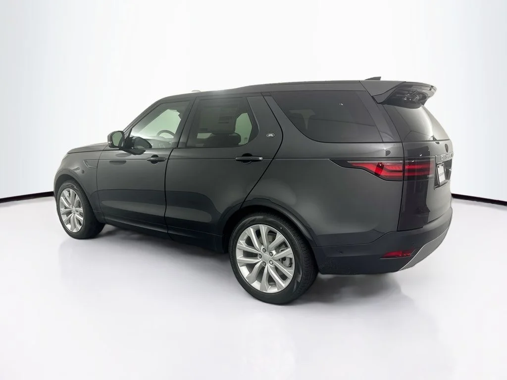 New 2026 Carpathian Grey Land Rover S image 7