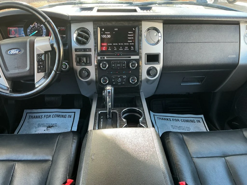 Used 2017 Gray Ford Limited image 26