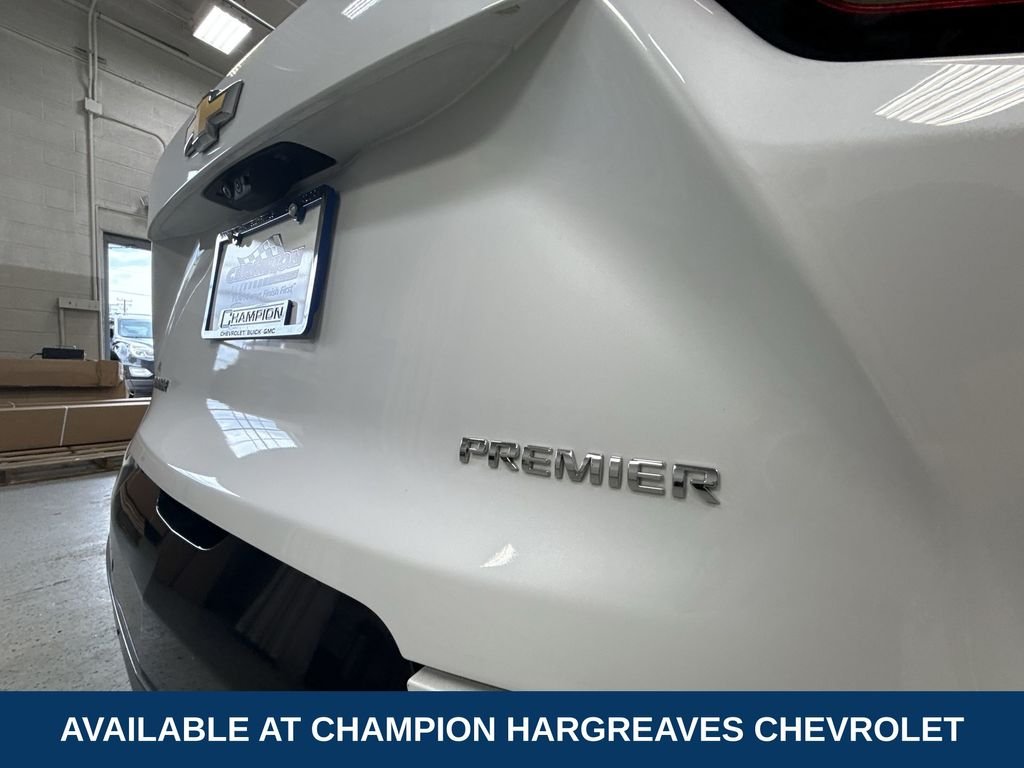 Used 2024 Iridescent Pearl Tricoat Chevrolet Premier image 40