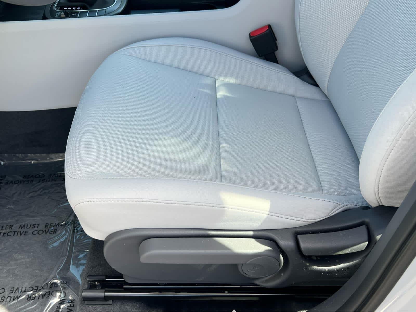 2026 Hyundai Kona SE - Photo 29
