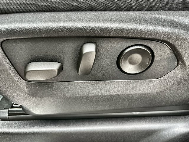 2026 Chevrolet Silverado 1500 photo 22 of 41