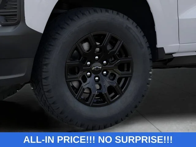 New 2026 Summit White Chevrolet WT image 9