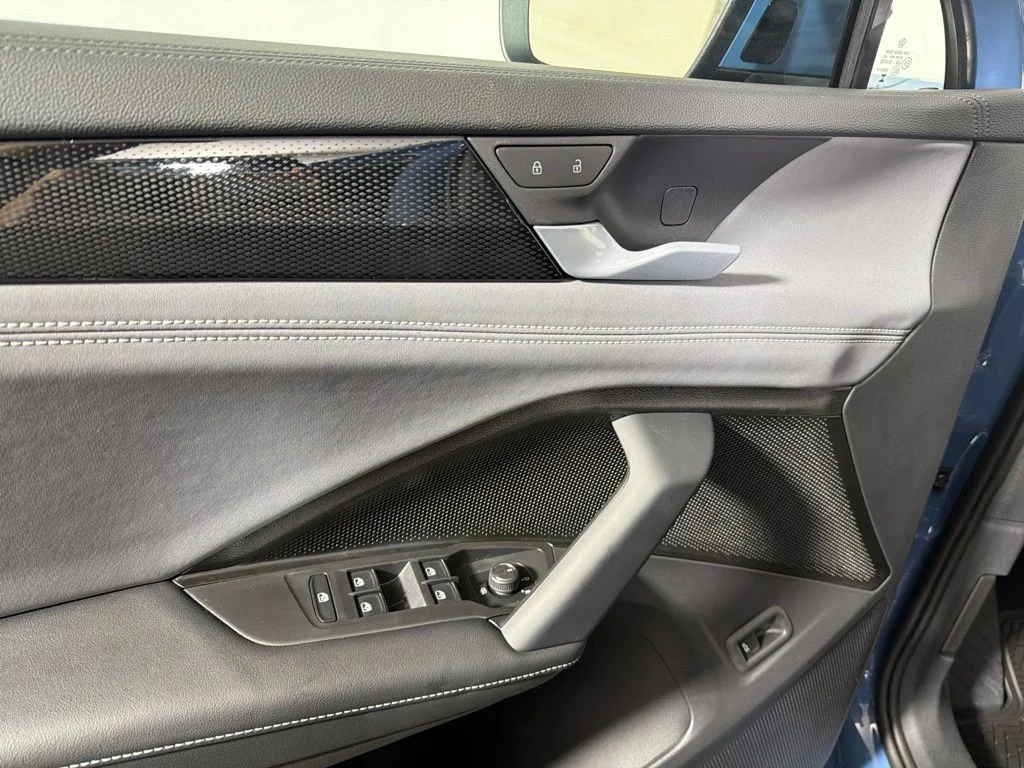 New 2026 Blue Volkswagen 2.0T SE image 9