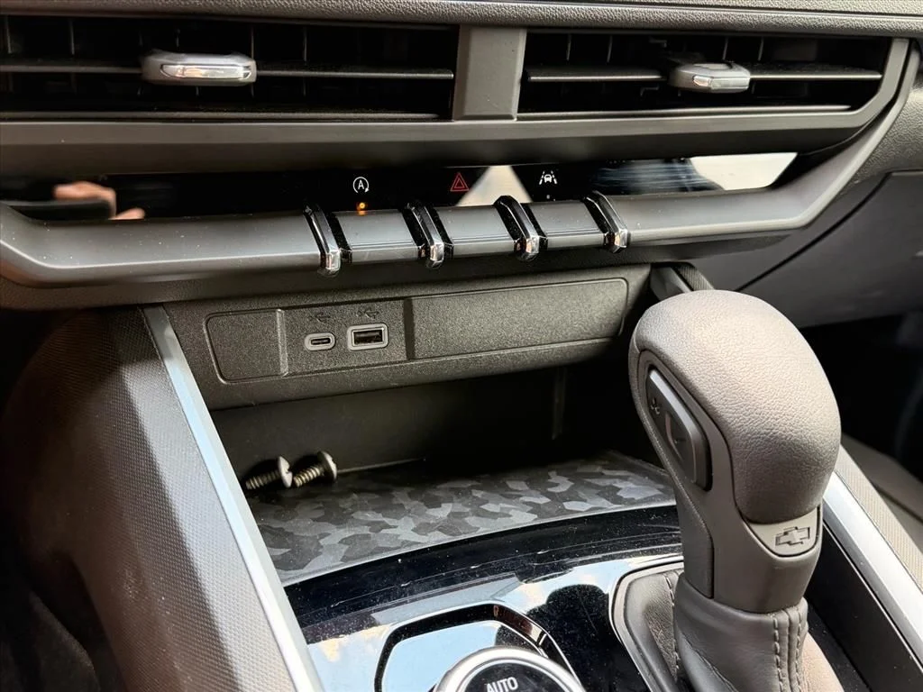 Used 2024 Gray Chevrolet Trail Boss image 28