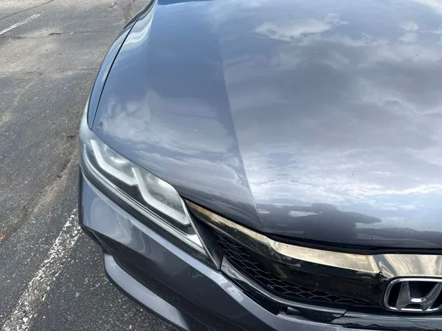 Used 2017 Modern Steel Metallic Honda EX-L image 3