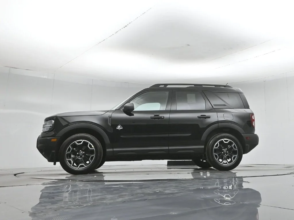 New 2026 Shadow Black Ford Outer Banks image 51