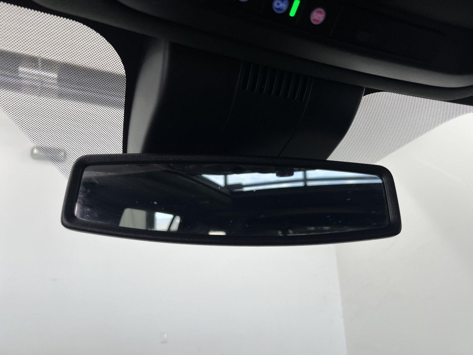 2023 GMC Yukon Denali - Photo 22