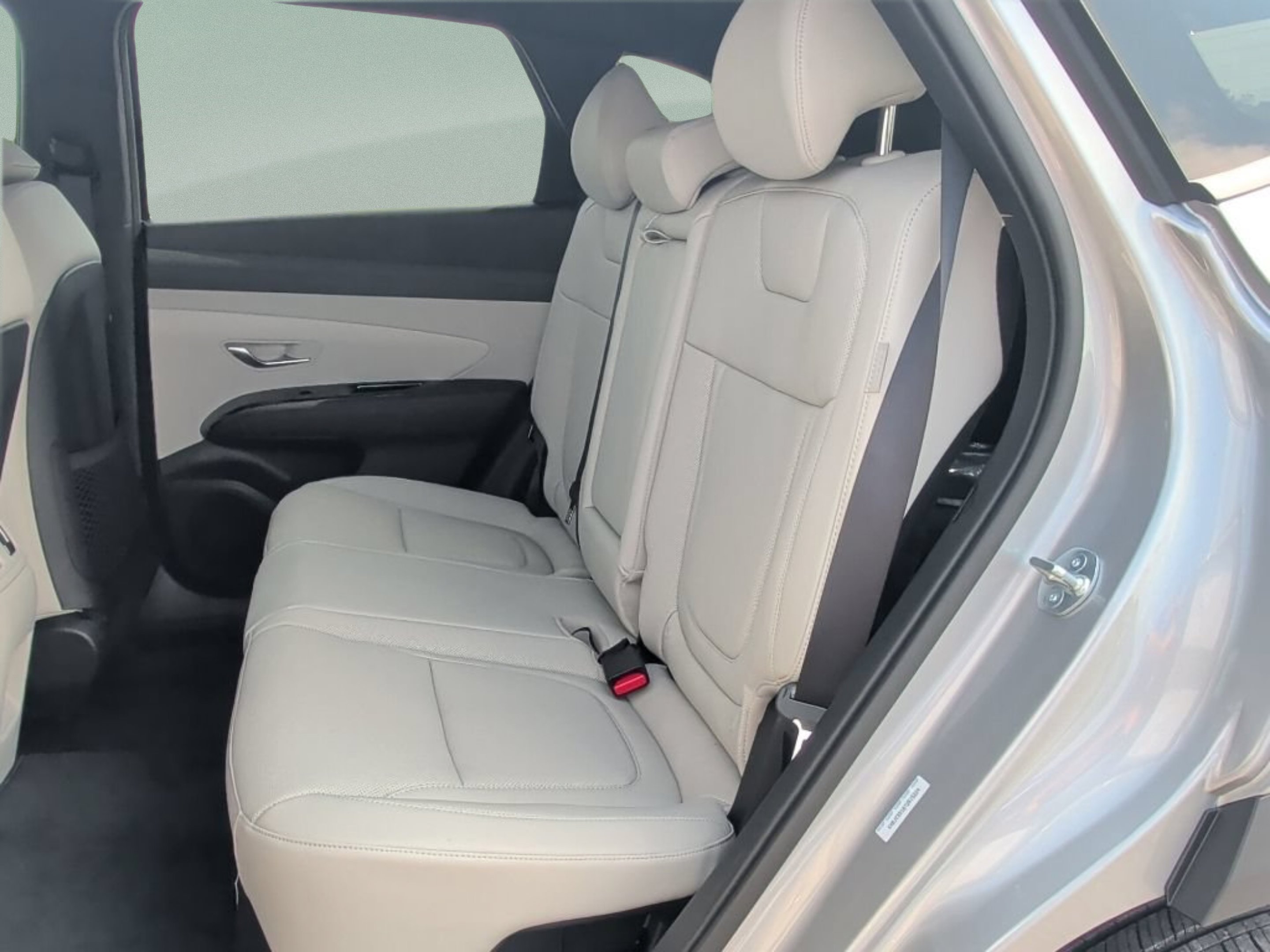 New 2026 Shimmering Silver Hyundai Limited image 38