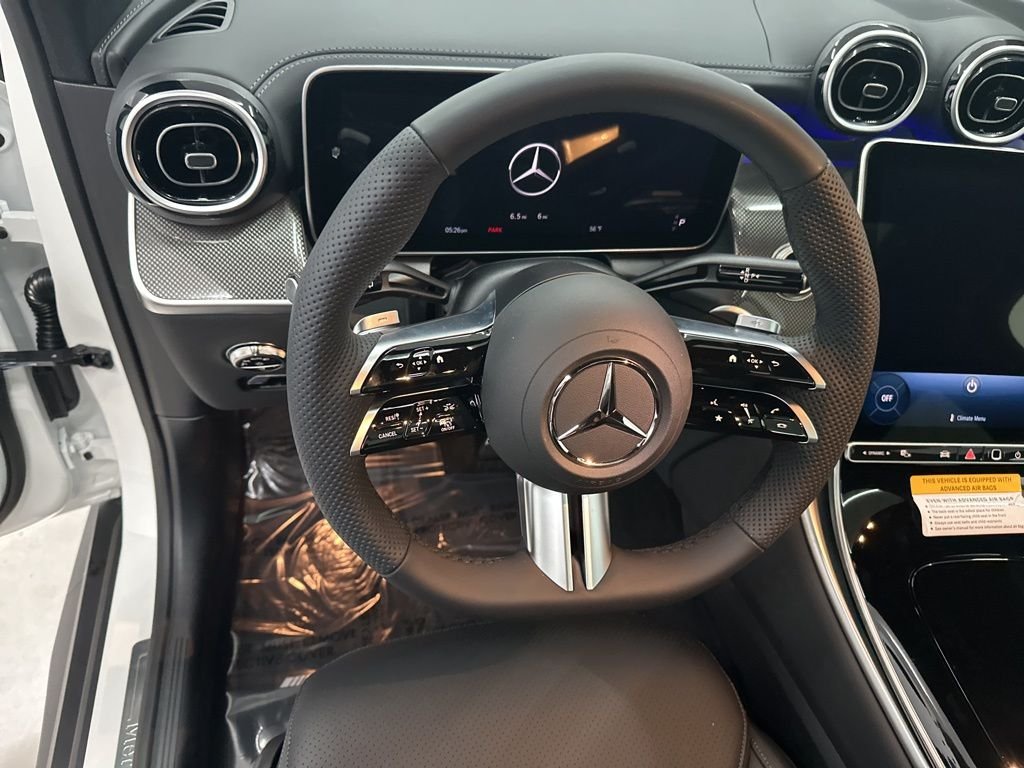 Used 2026 White Mercedes-Benz GLC 300 image 10