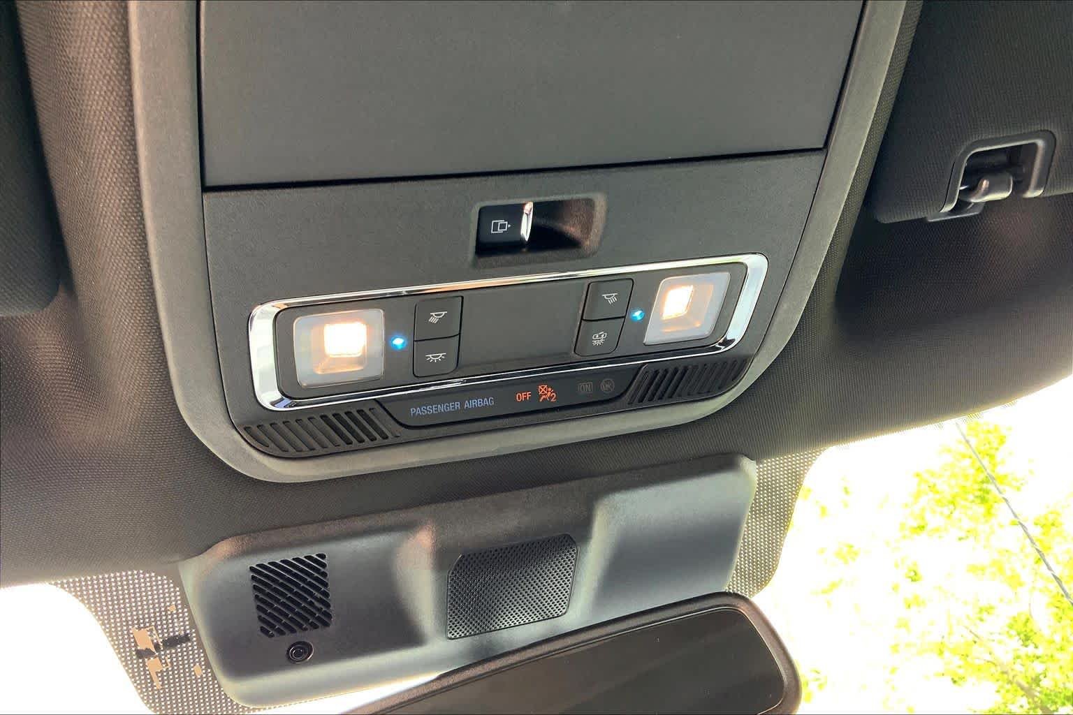Used 2024 Iconic Silver Metallic Ford LARIAT image 30