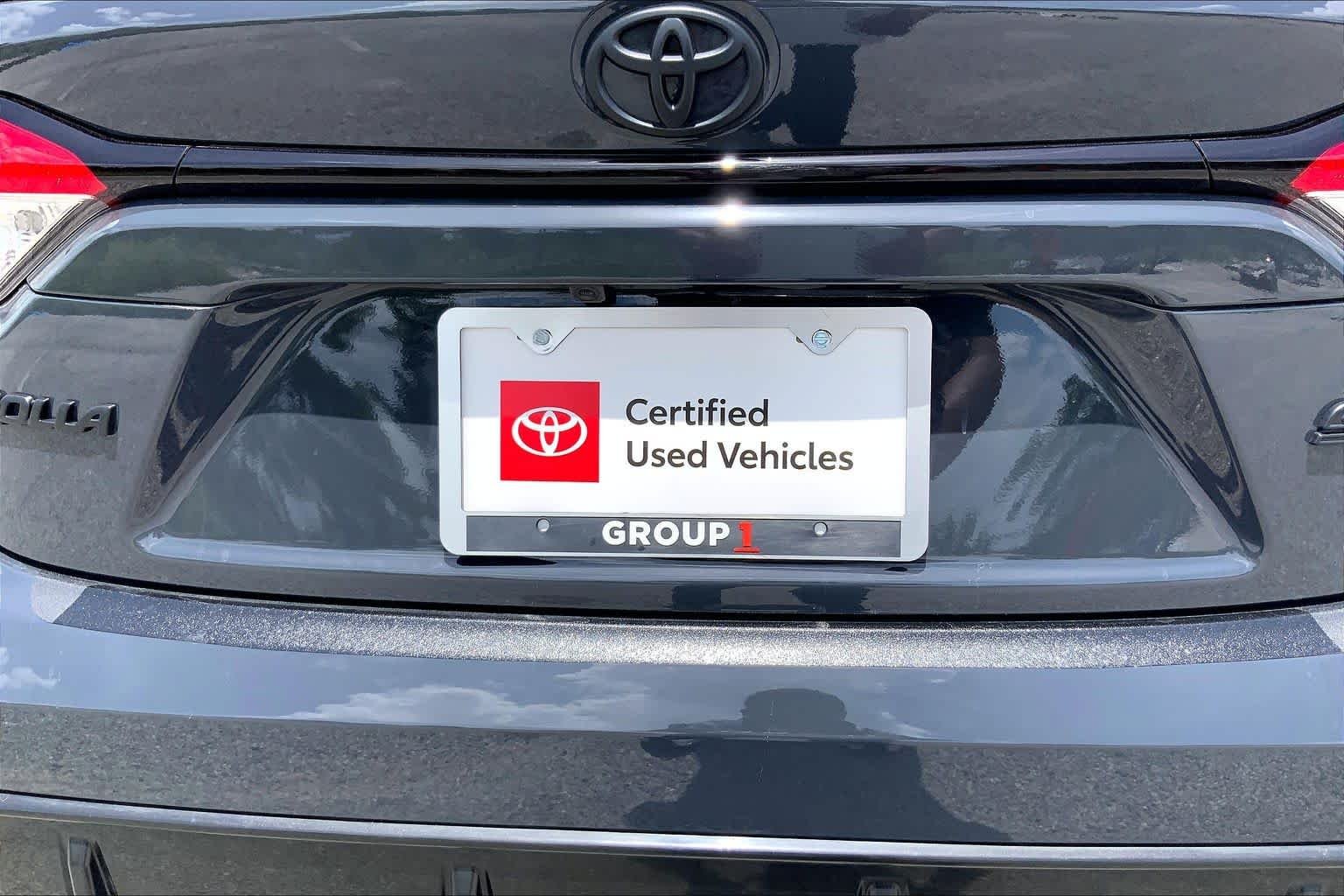 Used 2025 Underground Toyota SE image 10