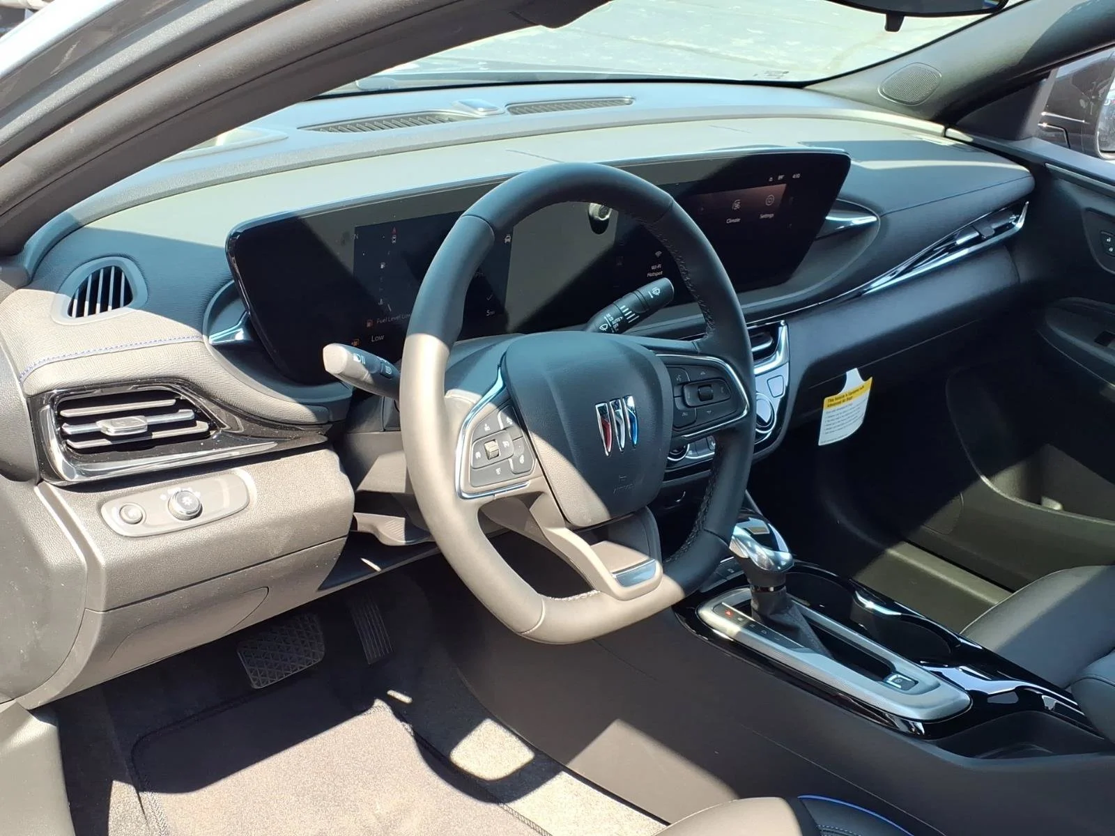 2026 Buick Envista Sport Touring - Photo 5