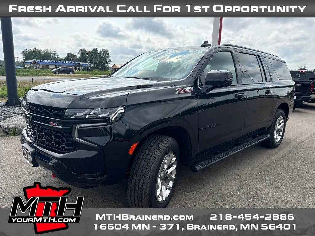 Certified Used 2023 Black Chevrolet Z71 image 3