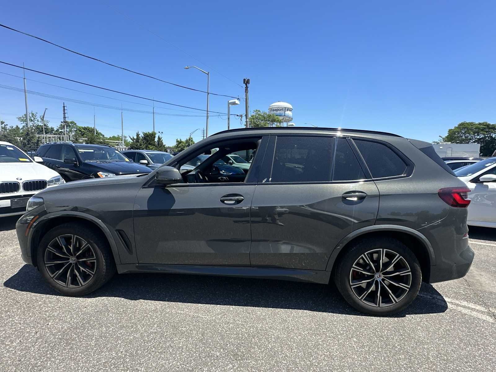 2023 BMW X5 M50i - Photo 3