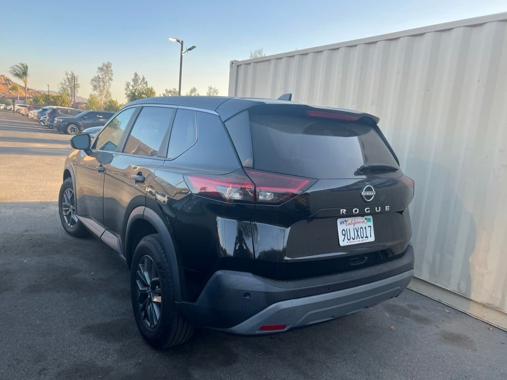 Used 2023 Black Nissan S image 6